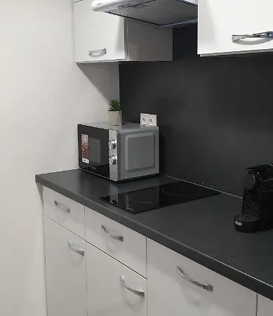 Belvarosi Apartman 2 شقة ميسكولك