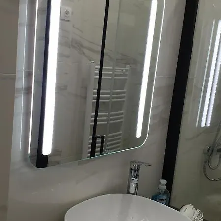 Belvarosi Apartman 2 * ميسكولك