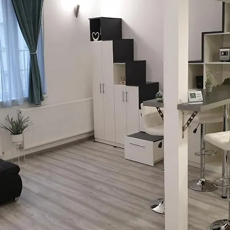 Belvarosi Apartman 2